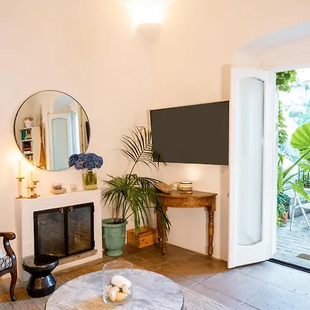 Casa Sam Vila